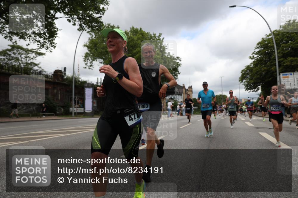 29.06.2025 - hella hamburg halbmarathon Yannick Fuchs http://msf.ph/oto/8234191 29.06.2025 10:47:01 20KM 1258, 1482, 1683, 2111, 2208, 2346, 2910, 3334, 3399, 3999, 4065, 4419, 4587, 4726, 5077, 5169, 5194, 5607, 5907, 6198, 6897, 7232, 7383, 7509, 8273, 8361, 8587, 8651, 8955, 9065, 9163, 10529, 10724, 11217, 11588, 11589, 11604, 11689, 12155, 12482, 12910, 14805, 15430, 15681, 15980, 16467, 16929, 17710, 18249, 18331, 18720, 18901, 19208, 19244 meine-sportfotos.de
