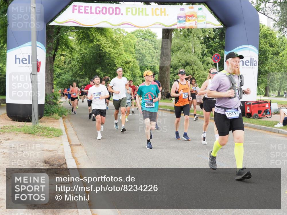 29.06.2025 - hella hamburg halbmarathon MichiJ http://msf.ph/oto/8234226 29.06.2025 10:49:52 Zwischen KM18-KM19 1126, 1254, 1334, 1573, 1722, 1724, 1881, 3001, 4370, 4665, 5734, 8822, 9718, 10214, 13528, 15093, 15252, 17757, 18028, 18717 meine-sportfotos.de
