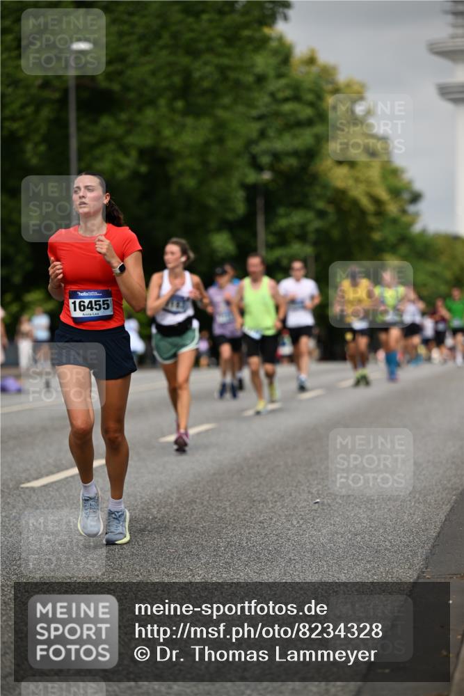 29.06.2025 - hella hamburg halbmarathon Dr. Thomas Lammeyer http://msf.ph/oto/8234328 29.06.2025 10:13:36 Kennedybrücke 3921, 5511, 7081, 7187, 7333, 7636, 9306, 9366, 9434, 9674, 9781, 10036, 10819, 10943, 11067 meine-sportfotos.de