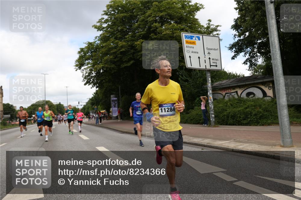 29.06.2025 - hella hamburg halbmarathon Yannick Fuchs http://msf.ph/oto/8234366 29.06.2025 10:34:24 20KM 1358, 1975, 2044, 2573, 2972, 3547, 3626, 4381, 4398, 4565, 4766, 4888, 5752, 6149, 8319, 8346, 8574, 8933, 9116, 9540, 11284, 11714, 11806, 12046, 12091, 12372, 13190, 14077, 14272, 14699, 15336, 15421, 15435, 15744, 15828, 17425, 17668, 17792, 17916, 17973, 18013, 18154, 18803 meine-sportfotos.de