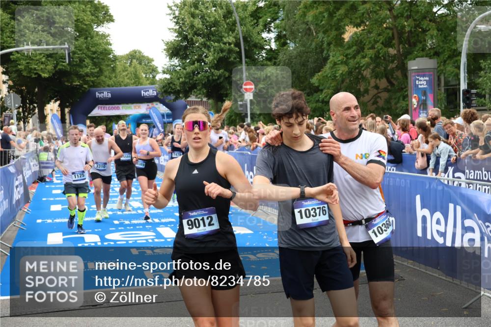 29.06.2025 - hella hamburg halbmarathon Zöllner http://msf.ph/oto/8234785 29.06.2025 10:54:46 Ziel 1125, 1496, 2029, 2561, 3310, 6587, 7478, 8449, 9227, 10044, 12186, 12489, 13147, 14239, 15389, 15408, 15584, 17231, 17765, 19000 meine-sportfotos.de