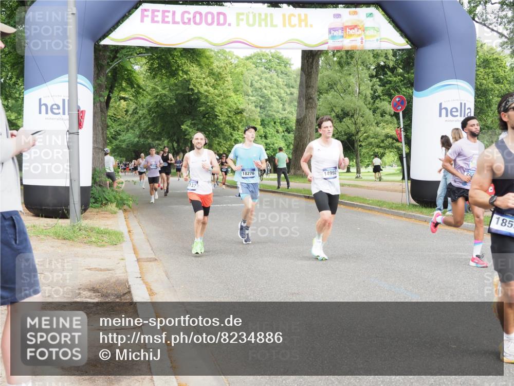 29.06.2025 - hella hamburg halbmarathon MichiJ http://msf.ph/oto/8234886 29.06.2025 10:26:57 Zwischen KM18-KM19 1042, 2262, 2296, 4148, 5248, 6684, 7229, 11952, 14274, 14992, 15888, 17722, 18276, 18529 meine-sportfotos.de