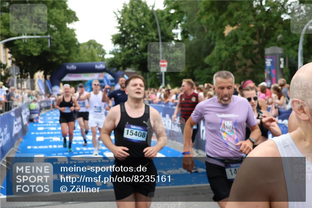 29.06.2025 - hella hamburg halbmarathon Zöllner http://msf.ph/oto/8235161 29.06.2025 10:54:51 Ziel 1506, 2029, 2561, 4231, 6587, 8449, 9227, 10044, 12186, 13147, 14239, 14660, 15408, 17231, 17261 meine-sportfotos.de