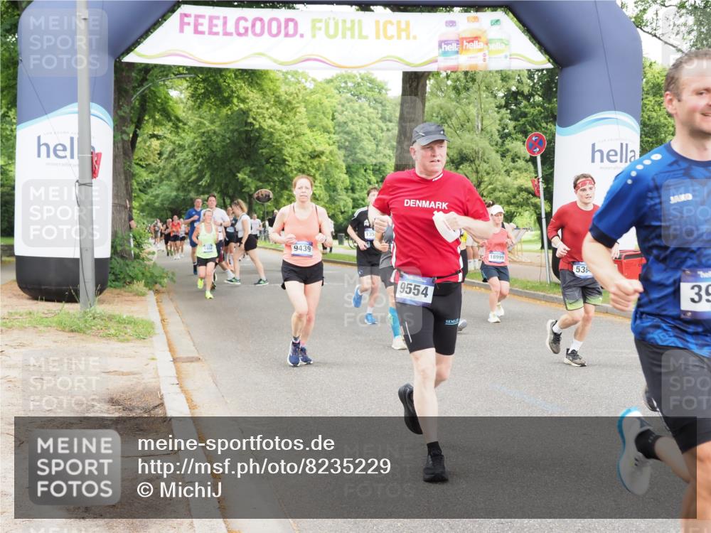 29.06.2025 - hella hamburg halbmarathon MichiJ http://msf.ph/oto/8235229 29.06.2025 10:49:57 Zwischen KM18-KM19 1254, 1334, 1464, 1573, 1881, 2683, 3001, 3921, 4538, 5384, 9439, 9554, 9718, 10705, 12004, 13503, 14135, 15252, 16808, 17757, 18999 meine-sportfotos.de