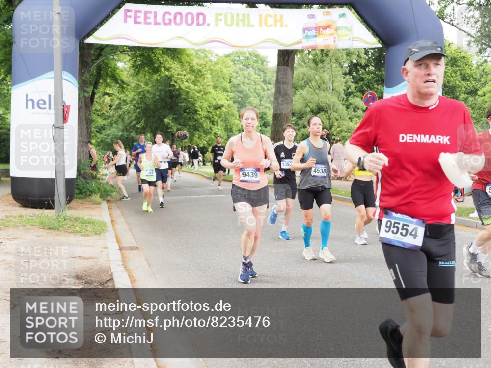 29.06.2025 - hella hamburg halbmarathon MichiJ http://msf.ph/oto/8235476 29.06.2025 10:49:57 Zwischen KM18-KM19 1254, 1334, 1464, 1573, 1881, 2683, 3001, 3921, 4538, 5384, 9439, 9554, 9718, 10705, 12004, 13503, 14135, 15252, 16808, 17757, 18999 meine-sportfotos.de