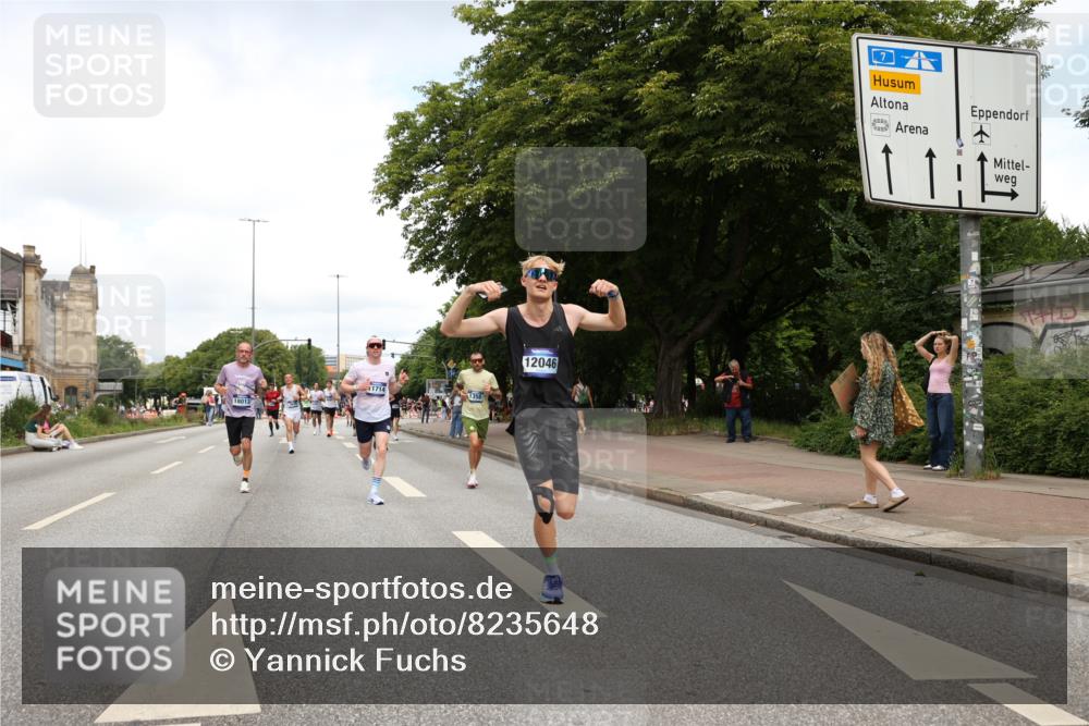 29.06.2025 - hella hamburg halbmarathon Yannick Fuchs http://msf.ph/oto/8235648 29.06.2025 10:34:29 20KM 1358, 1975, 2573, 2972, 3547, 3626, 4381, 4398, 4766, 4888, 5752, 6149, 6152, 7495, 7622, 8346, 8467, 8574, 8933, 9116, 9540, 11284, 11714, 11806, 12046, 12091, 12372, 13190, 14077, 14699, 15421, 15435, 15813, 15828, 16580, 17425, 17792, 17916, 17973, 18013, 18154 meine-sportfotos.de