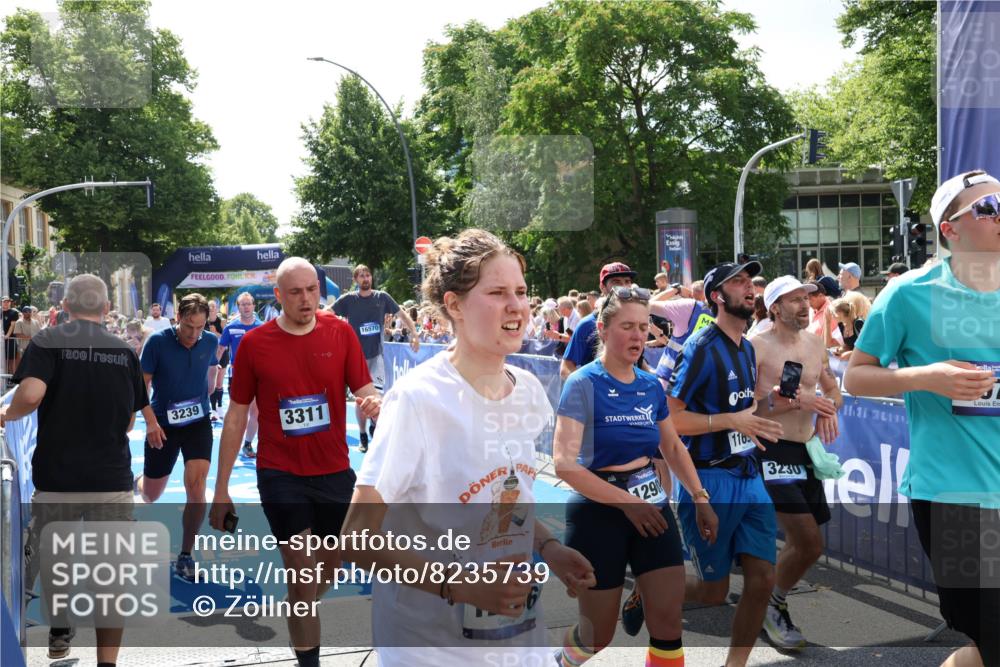 29.06.2025 - hella hamburg halbmarathon Zöllner http://msf.ph/oto/8235739 29.06.2025 11:35:03 Ziel 3230, 3239, 3311, 4624, 5822, 6861, 11440, 11642, 11697, 12901, 15475, 15572, 15676, 15677, 15845, 15951, 15957, 16570, 16571, 17135, 17553 meine-sportfotos.de