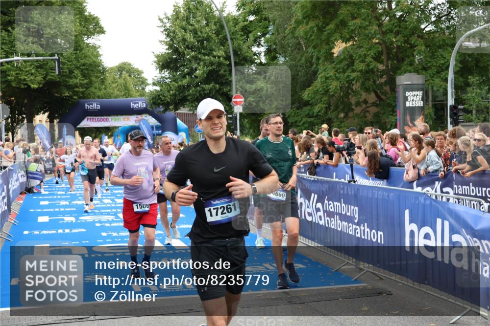 29.06.2025 - hella hamburg halbmarathon Zöllner http://msf.ph/oto/8235779 29.06.2025 10:55:00 Ziel 1327, 1506, 3652, 4249, 4616, 5020, 6433, 6994, 8514, 8698, 10266, 13988, 14638, 14660, 14845, 15156, 16047, 16623, 16868, 18181, 18325 meine-sportfotos.de