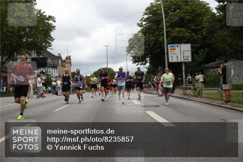 29.06.2025 - hella hamburg halbmarathon Yannick Fuchs http://msf.ph/oto/8235857 29.06.2025 10:47:07 20KM 1061, 1258, 1482, 1499, 1683, 1783, 2074, 2099, 2208, 2346, 2910, 3059, 3334, 3399, 3999, 4065, 4419, 4587, 4635, 4726, 5077, 5607, 5907, 6198, 6628, 6897, 7232, 7383, 7509, 8273, 8361, 8587, 8651, 9065, 9163, 9537, 10724, 11217, 11588, 11589, 11604, 11689, 11992, 12155, 12413, 12482, 12490, 12875, 12910, 14323, 14805, 15179, 15430, 15681, 15980, 16467, 16986, 18249, 18720, 18901, 19208, 19244 meine-sportfotos.de