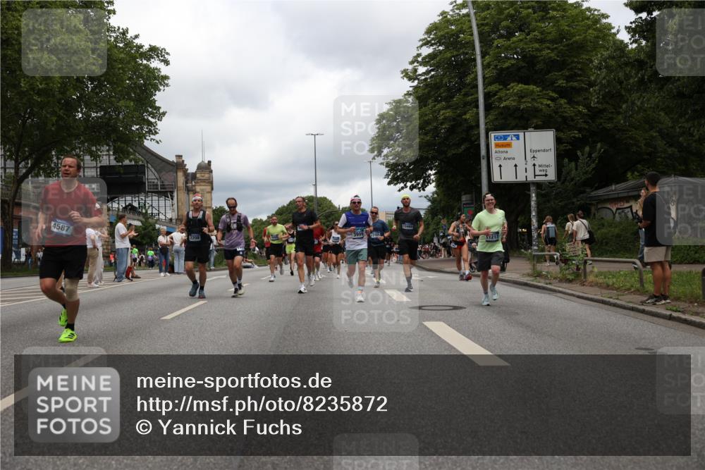 29.06.2025 - hella hamburg halbmarathon Yannick Fuchs http://msf.ph/oto/8235872 29.06.2025 10:47:07 20KM 1061, 1258, 1482, 1499, 1683, 1783, 2074, 2099, 2208, 2346, 2910, 3059, 3334, 3399, 3999, 4065, 4419, 4587, 4635, 4726, 5077, 5607, 5907, 6198, 6628, 6897, 7232, 7383, 7509, 8273, 8361, 8587, 8651, 9065, 9163, 9537, 10724, 11217, 11588, 11589, 11604, 11689, 11992, 12155, 12413, 12482, 12490, 12875, 12910, 14323, 14805, 15179, 15430, 15681, 15980, 16467, 16986, 18249, 18720, 18901, 19208, 19244 meine-sportfotos.de