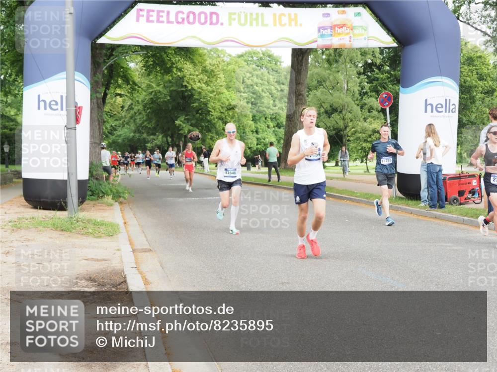 29.06.2025 - hella hamburg halbmarathon MichiJ http://msf.ph/oto/8235895 29.06.2025 10:27:05 Zwischen KM18-KM19 1710, 2745, 12137, 13755, 14688, 17154, 17646, 17726, 18276 meine-sportfotos.de