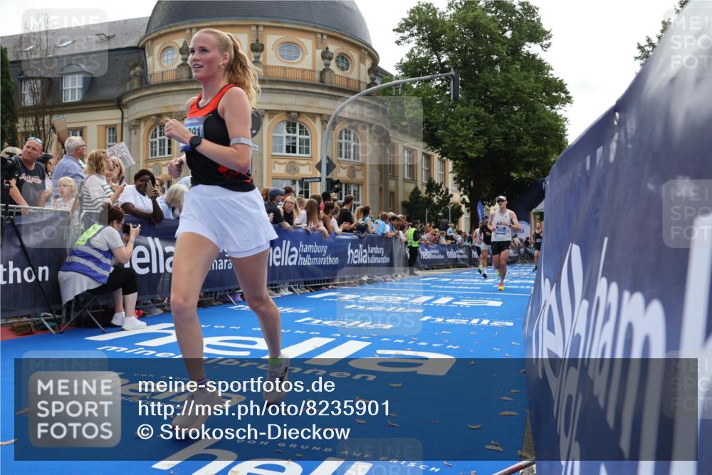 29.06.2025 - hella hamburg halbmarathon Strokosch-Dieckow http://msf.ph/oto/8235901 29.06.2025 10:35:03 Ziel 4740, 7628, 7972, 8901, 11559, 12044, 14069, 15391, 15902, 16177, 16963, 16964, 17022 meine-sportfotos.de