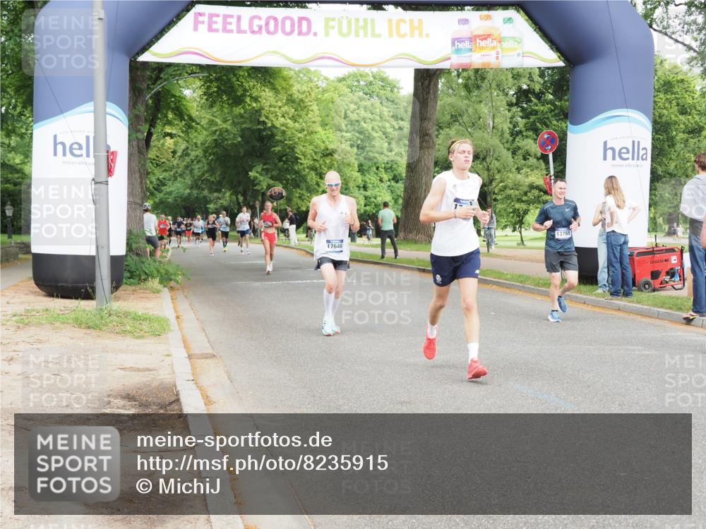 29.06.2025 - hella hamburg halbmarathon MichiJ http://msf.ph/oto/8235915 29.06.2025 10:27:05 Zwischen KM18-KM19 1710, 2745, 12137, 13755, 14688, 17154, 17646, 17726, 18276 meine-sportfotos.de