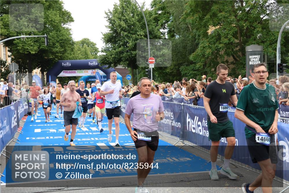 29.06.2025 - hella hamburg halbmarathon Zöllner http://msf.ph/oto/8235944 29.06.2025 10:55:02 Ziel 1327, 2884, 3652, 4249, 4616, 4938, 5020, 6433, 6994, 8514, 8698, 10266, 13988, 14638, 14750, 14845, 15126, 15156, 15879, 16047, 16623, 16868, 18181, 18325 meine-sportfotos.de