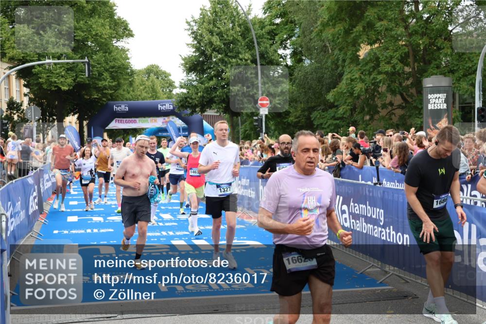 29.06.2025 - hella hamburg halbmarathon Zöllner http://msf.ph/oto/8236017 29.06.2025 10:55:02 Ziel 1327, 2884, 3652, 4249, 4616, 4938, 5020, 6433, 6994, 8514, 8698, 10266, 13988, 14638, 14750, 14845, 15126, 15156, 15879, 16047, 16623, 16868, 18181, 18325 meine-sportfotos.de