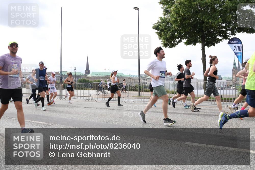 29.06.2025 - hella hamburg halbmarathon Lena Gebhardt http://msf.ph/oto/8236040 29.06.2025 10:33:41 Lombardsbrücke 1189, 1275, 1417, 1764, 1896, 1995, 2085, 2342, 2482, 2776, 2838, 3170, 3264, 3340, 3341, 3345, 3560, 3812, 4164, 4361, 4433, 4445, 4449, 4479, 4696, 4942, 5075, 5096, 5141, 5557, 5561, 5566, 5569, 5691, 5821, 5822, 5887, 6109, 6364, 6515, 6516, 6773, 6854, 6956, 6999, 7027, 7565, 7653, 7705, 8021, 8157, 8202, 8282, 8375, 8377, 8383, 8401, 8891, 9094, 9234, 9258, 9438, 9591, 9592, 9750, 9780, 9799, 9875, 9995, 10007, 10071, 10561, 11811, 11826 meine-sportfotos.de