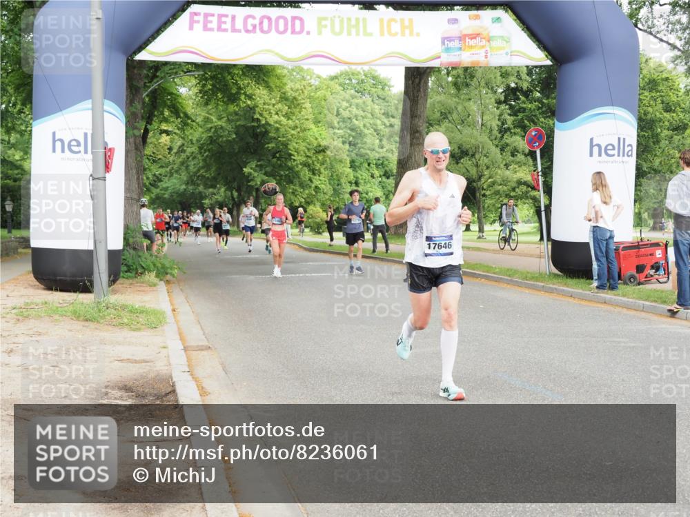 29.06.2025 - hella hamburg halbmarathon MichiJ http://msf.ph/oto/8236061 29.06.2025 10:27:06 Zwischen KM18-KM19 1710, 2745, 12137, 13755, 14688, 17154, 17646, 17726 meine-sportfotos.de