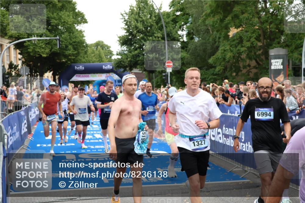 29.06.2025 - hella hamburg halbmarathon Zöllner http://msf.ph/oto/8236138 29.06.2025 10:55:04 Ziel 2884, 3652, 3791, 4249, 4616, 4938, 5020, 6433, 8514, 8691, 8698, 9060, 10266, 11333, 13297, 13988, 14638, 14750, 14845, 14948, 15126, 15156, 15879, 16047, 17803, 17842, 18181, 18325 meine-sportfotos.de