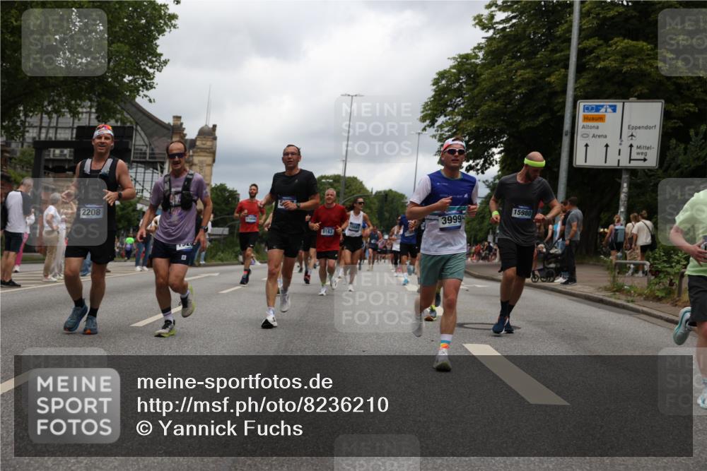 29.06.2025 - hella hamburg halbmarathon Yannick Fuchs http://msf.ph/oto/8236210 29.06.2025 10:47:08 20KM 1061, 1258, 1499, 1683, 1706, 1783, 2074, 2099, 2208, 2346, 2910, 3059, 3334, 3399, 3999, 4065, 4419, 4587, 4635, 5077, 5607, 5907, 6198, 6628, 6897, 7232, 7383, 7509, 8273, 8361, 8587, 8651, 9065, 9163, 9537, 10724, 11217, 11588, 11589, 11604, 11689, 11992, 12155, 12413, 12482, 12490, 12875, 12910, 14323, 14805, 15126, 15179, 15430, 15681, 15980, 16467, 16538, 16986, 18249, 18720, 18901, 19208, 19244 meine-sportfotos.de