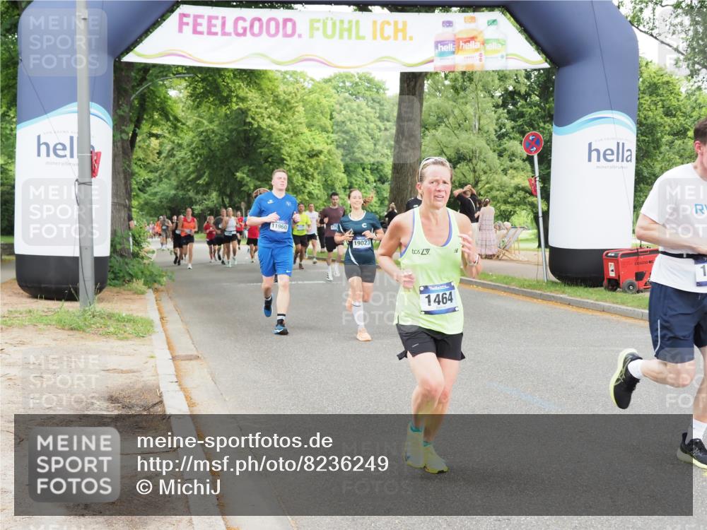 29.06.2025 - hella hamburg halbmarathon MichiJ http://msf.ph/oto/8236249 29.06.2025 10:50:01 Zwischen KM18-KM19 1427, 1464, 2683, 3921, 4538, 5384, 9439, 9554, 10705, 12004, 12479, 13503, 14135, 16808, 18999, 19023 meine-sportfotos.de