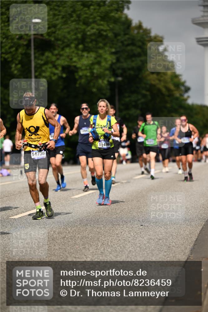 29.06.2025 - hella hamburg halbmarathon Dr. Thomas Lammeyer http://msf.ph/oto/8236459 29.06.2025 10:13:45 Kennedybrücke 1838, 3921, 5511, 7042, 7187, 7333, 7636, 8219, 9366, 9434, 9674, 9781, 10036, 10819, 10943, 11067 meine-sportfotos.de