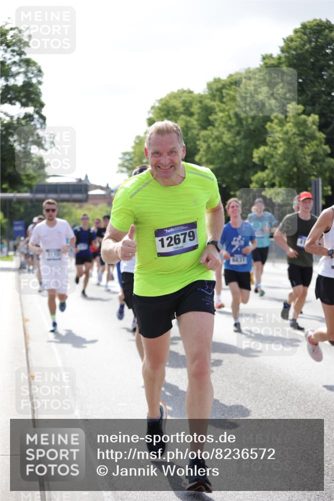 29.06.2025 - hella hamburg halbmarathon Jannik Wohlers http://msf.ph/oto/8236572 29.06.2025 09:53:42 Lombardsbrücke 1098, 1119, 1399, 1413, 1424, 1476, 1892, 1902, 3477, 3785, 4183, 4185, 4235, 4237, 4270, 5528, 6198, 6831, 7167, 7297, 7734, 8743, 8928, 9043, 9105, 9463, 9482, 9619, 10529, 11773, 11848, 11936, 12084, 12159, 12203, 12679, 12706, 12724, 12747, 13297, 14415, 14541, 14730, 15001, 15333, 15365, 15784, 15825, 15950, 16081, 16136, 16314, 16466, 16625, 16627, 16893, 17332, 17363, 17451, 17864, 17997, 18499, 18815, 19112 meine-sportfotos.de