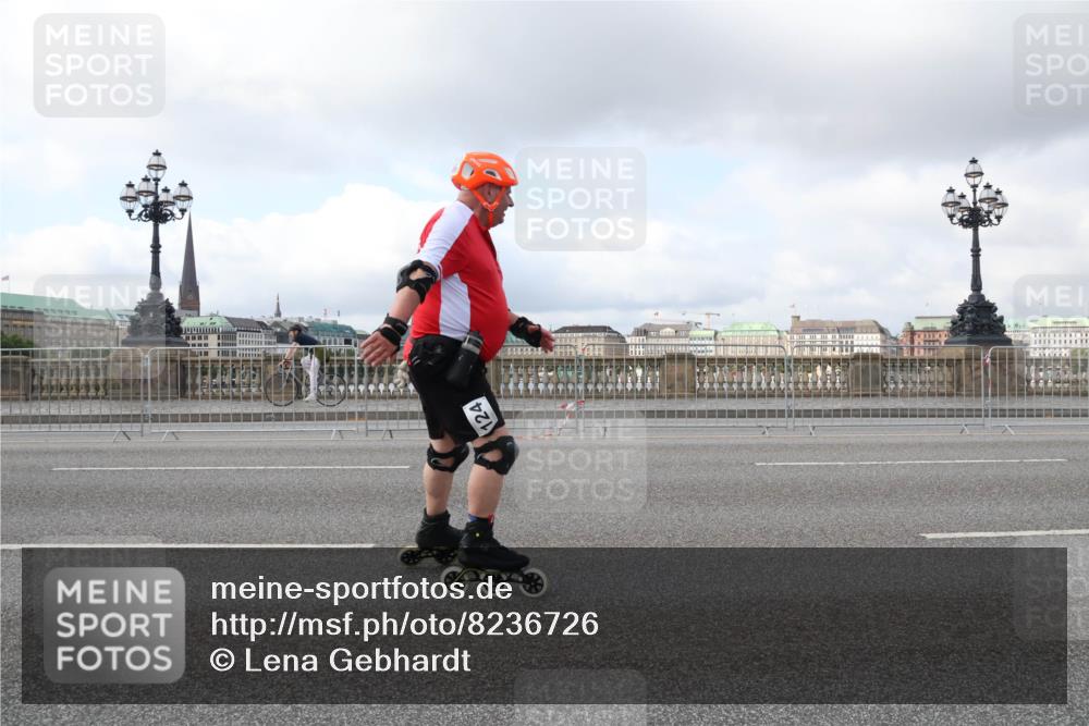 29.06.2025 - hella hamburg halbmarathon Lena Gebhardt http://msf.ph/oto/8236726 29.06.2025 09:02:01 Lombardsbrücke  meine-sportfotos.de