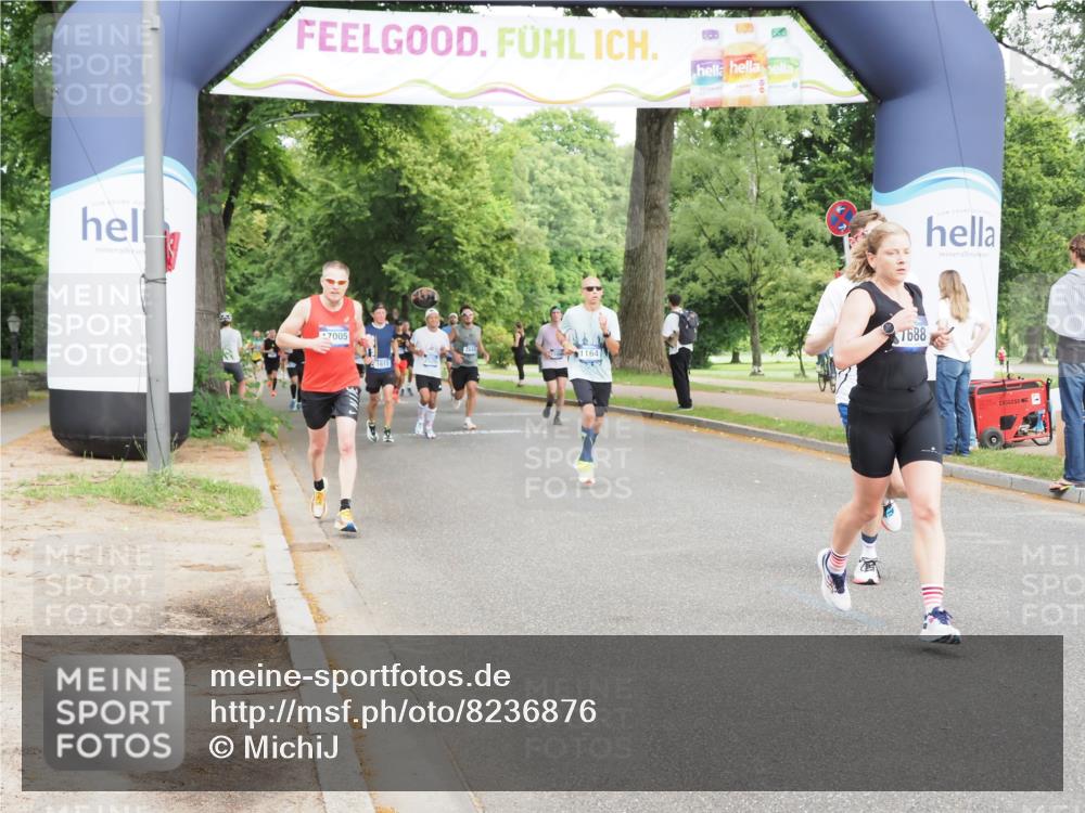 29.06.2025 - hella hamburg halbmarathon MichiJ http://msf.ph/oto/8236876 29.06.2025 10:27:15 Zwischen KM18-KM19 1164, 3014, 3530, 13729, 15965 meine-sportfotos.de