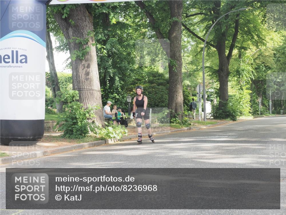 29.06.2025 - hella hamburg halbmarathon KatJ http://msf.ph/oto/8236968 29.06.2025 09:48:11 Zwischen KM18-KM19  meine-sportfotos.de