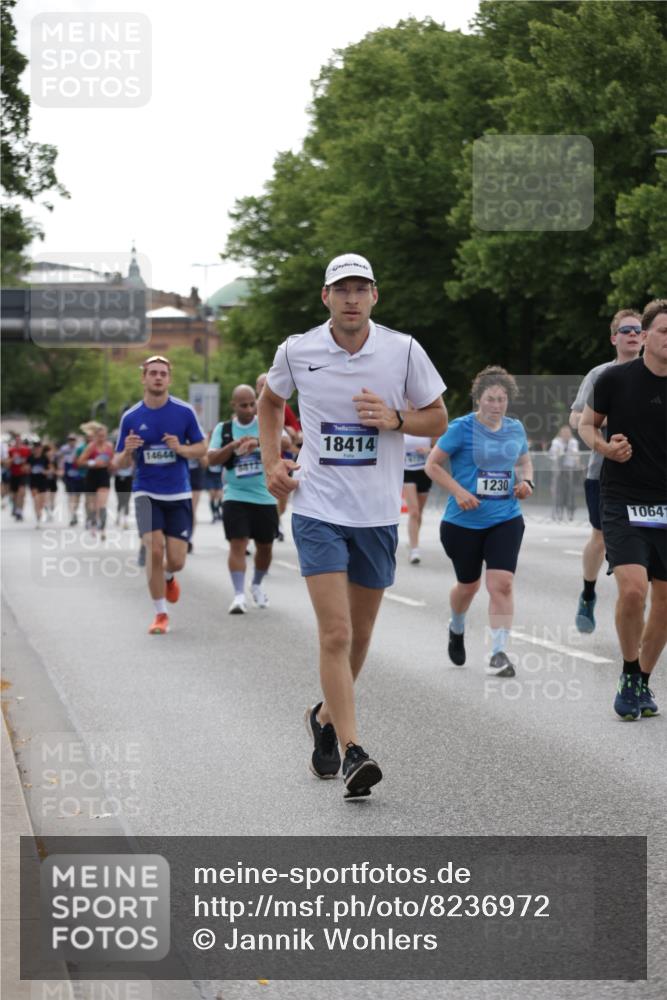 29.06.2025 - hella hamburg halbmarathon Jannik Wohlers http://msf.ph/oto/8236972 29.06.2025 10:28:56 Lombardsbrücke 1230, 2688, 3179, 3311, 4349, 4373, 6285, 6345, 6725, 7449, 8048, 8812, 9714, 10198, 10641, 10808, 11792, 11803, 11989, 12404, 12958, 13090, 14644, 15952, 15955, 16659, 16673, 16676, 17496, 18298, 18299, 18414 meine-sportfotos.de