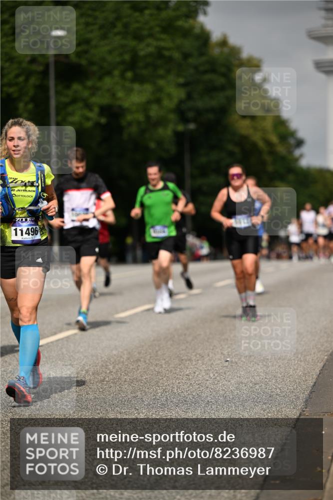 29.06.2025 - hella hamburg halbmarathon Dr. Thomas Lammeyer http://msf.ph/oto/8236987 29.06.2025 10:13:48 Kennedybrücke 1573, 1838, 3921, 5511, 7042, 7187, 7333, 7636, 8219, 8890, 9366, 9434, 9674, 9781, 10036, 10943, 11027 meine-sportfotos.de