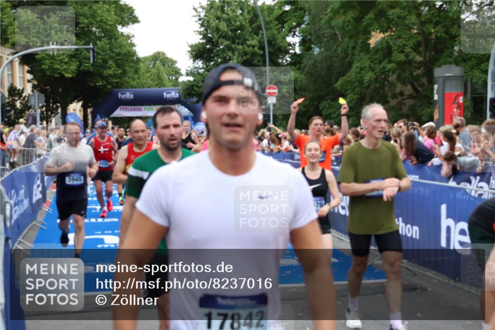 29.06.2025 - hella hamburg halbmarathon Zöllner http://msf.ph/oto/8237016 29.06.2025 10:55:14 Ziel 1549, 1628, 2119, 2448, 3041, 3945, 4903, 6355, 6891, 8973, 9361, 9380, 10188, 10191, 10192, 10582, 11747, 11976, 12248, 12961, 14834, 15854, 16108, 16521, 16630, 18031, 18966 meine-sportfotos.de