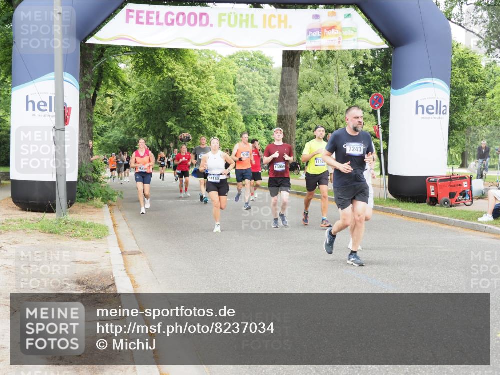 29.06.2025 - hella hamburg halbmarathon MichiJ http://msf.ph/oto/8237034 29.06.2025 10:50:06 Zwischen KM18-KM19 1427, 7243, 11527, 11960, 12479, 14917, 15908, 17532, 19023 meine-sportfotos.de