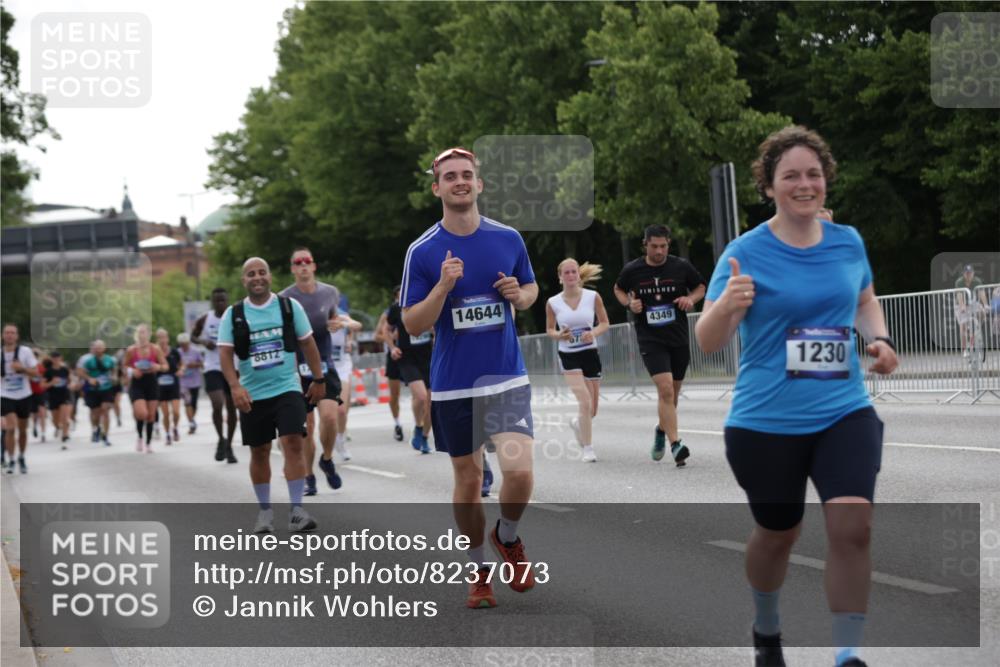 29.06.2025 - hella hamburg halbmarathon Jannik Wohlers http://msf.ph/oto/8237073 29.06.2025 10:28:59 Lombardsbrücke 1230, 1661, 3179, 3311, 4349, 4373, 6285, 6725, 7449, 8812, 9714, 10198, 10322, 10641, 10808, 11249, 11792, 11803, 11989, 12086, 12958, 13090, 13382, 14644, 16659, 16662, 16673, 16676, 17496, 18298, 18299, 18414 meine-sportfotos.de