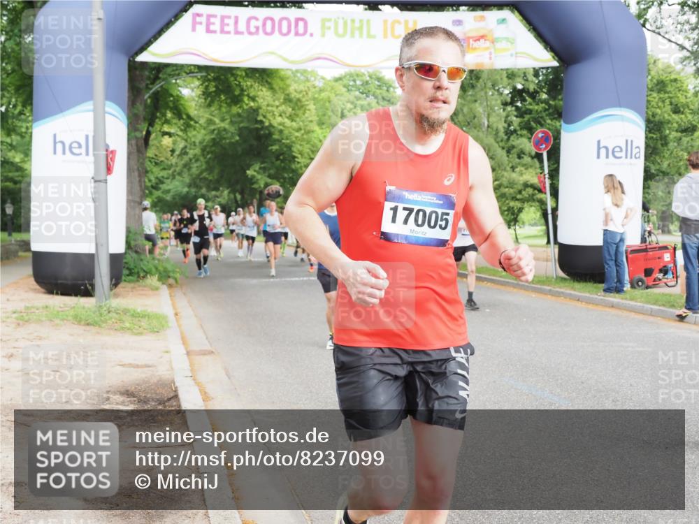 29.06.2025 - hella hamburg halbmarathon MichiJ http://msf.ph/oto/8237099 29.06.2025 10:27:17 Zwischen KM18-KM19 1164, 1615, 2525, 3014, 3530, 13729, 17005 meine-sportfotos.de