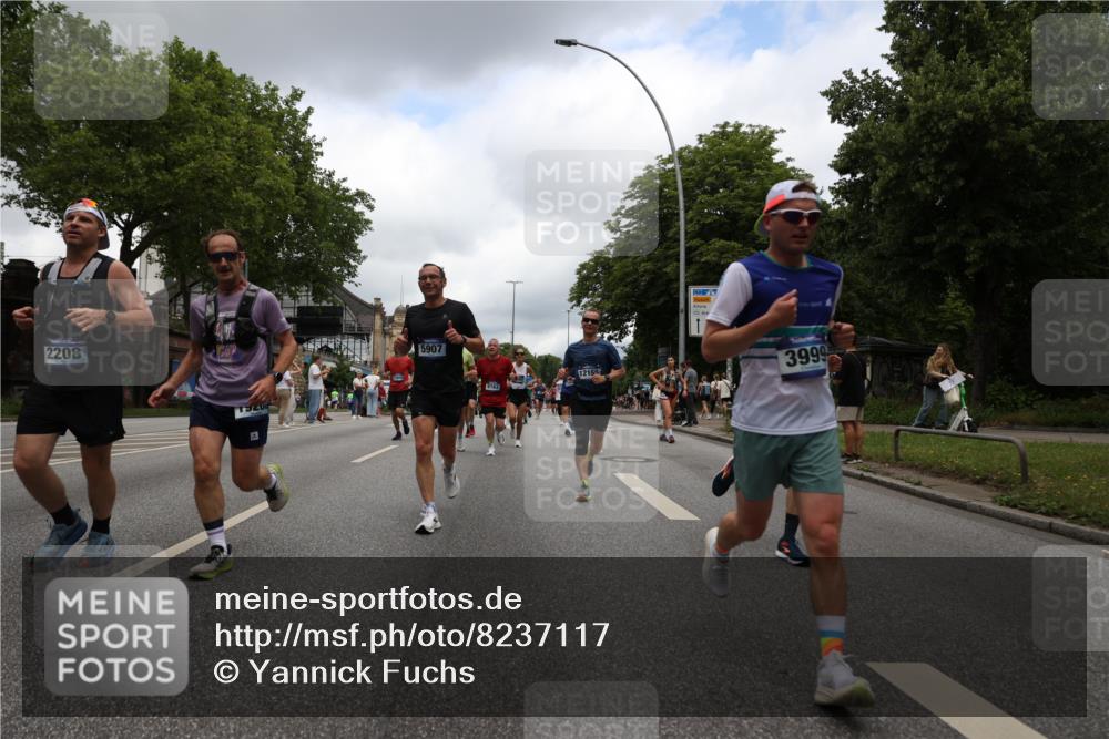 29.06.2025 - hella hamburg halbmarathon Yannick Fuchs http://msf.ph/oto/8237117 29.06.2025 10:47:10 20KM 1061, 1258, 1499, 1683, 1706, 1783, 2074, 2099, 2208, 2346, 2910, 3059, 3334, 3399, 3999, 4065, 4419, 4587, 4635, 5077, 5607, 5907, 6198, 6628, 6897, 7177, 7509, 7864, 8273, 8361, 8390, 8651, 9065, 9163, 9537, 10724, 10895, 11217, 11588, 11589, 11604, 11689, 11992, 12155, 12413, 12482, 12490, 12875, 12910, 14323, 15126, 15179, 15430, 15681, 15980, 16467, 16538, 16986, 18249, 18590, 18720, 18901, 19208, 19244 meine-sportfotos.de