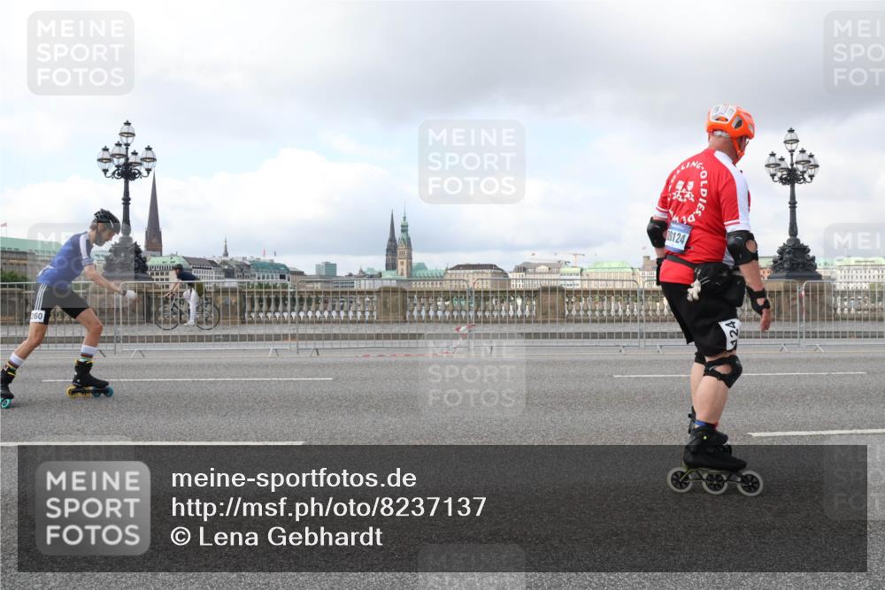 29.06.2025 - hella hamburg halbmarathon Lena Gebhardt http://msf.ph/oto/8237137 29.06.2025 09:02:01 Lombardsbrücke  meine-sportfotos.de
