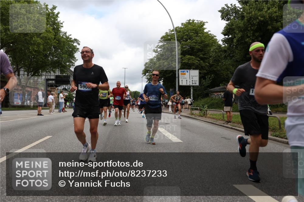 29.06.2025 - hella hamburg halbmarathon Yannick Fuchs http://msf.ph/oto/8237233 29.06.2025 10:47:10 20KM 1061, 1258, 1499, 1683, 1706, 1783, 2074, 2099, 2208, 2346, 2910, 3059, 3334, 3399, 3999, 4065, 4419, 4587, 4635, 5077, 5607, 5907, 6198, 6628, 6897, 7177, 7509, 7864, 8273, 8361, 8390, 8651, 9065, 9163, 9537, 10724, 10895, 11217, 11588, 11589, 11604, 11689, 11992, 12155, 12413, 12482, 12490, 12875, 12910, 14323, 15126, 15179, 15430, 15681, 15980, 16467, 16538, 16986, 18249, 18590, 18720, 18901, 19208, 19244 meine-sportfotos.de