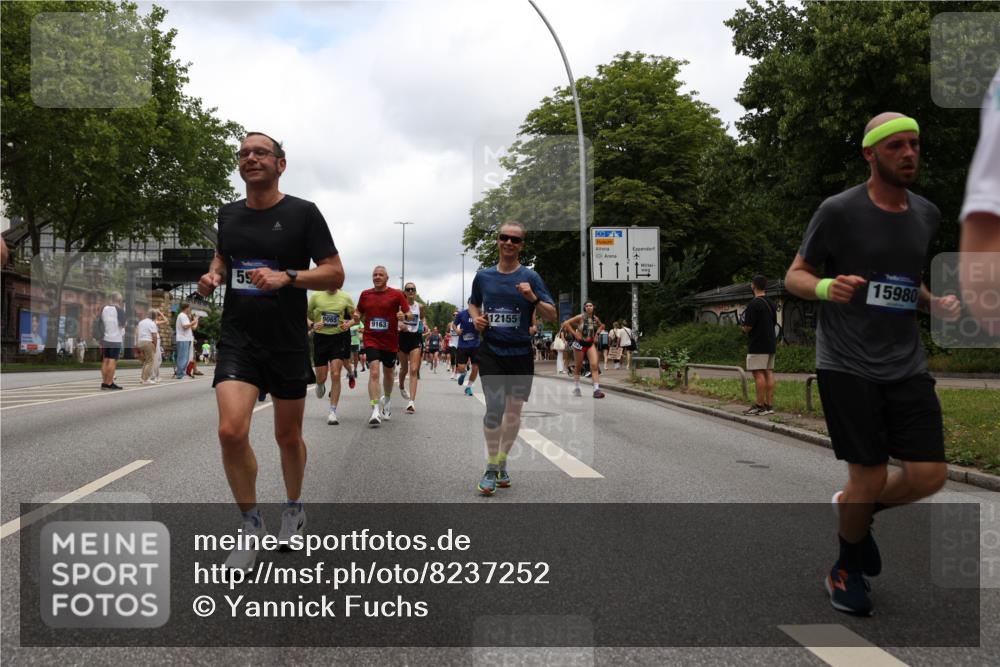 29.06.2025 - hella hamburg halbmarathon Yannick Fuchs http://msf.ph/oto/8237252 29.06.2025 10:47:10 20KM 1061, 1258, 1499, 1683, 1706, 1783, 2074, 2099, 2208, 2346, 2910, 3059, 3334, 3399, 3999, 4065, 4419, 4587, 4635, 5077, 5607, 5907, 6198, 6628, 6897, 7177, 7509, 7864, 8273, 8361, 8390, 8651, 9065, 9163, 9537, 10724, 10895, 11217, 11588, 11589, 11604, 11689, 11992, 12155, 12413, 12482, 12490, 12875, 12910, 14323, 15126, 15179, 15430, 15681, 15980, 16467, 16538, 16986, 18249, 18590, 18720, 18901, 19208, 19244 meine-sportfotos.de