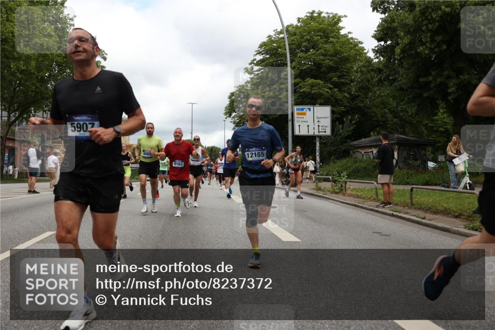 29.06.2025 - hella hamburg halbmarathon Yannick Fuchs http://msf.ph/oto/8237372 29.06.2025 10:47:10 20KM 1061, 1258, 1499, 1683, 1706, 1783, 2074, 2099, 2208, 2346, 2910, 3059, 3334, 3399, 3999, 4065, 4419, 4587, 4635, 5077, 5607, 5907, 6198, 6628, 6897, 7177, 7509, 7864, 8273, 8361, 8390, 8651, 9065, 9163, 9537, 10724, 10895, 11217, 11588, 11589, 11604, 11689, 11992, 12155, 12413, 12482, 12490, 12875, 12910, 14323, 15126, 15179, 15430, 15681, 15980, 16467, 16538, 16986, 18249, 18590, 18720, 18901, 19208, 19244 meine-sportfotos.de