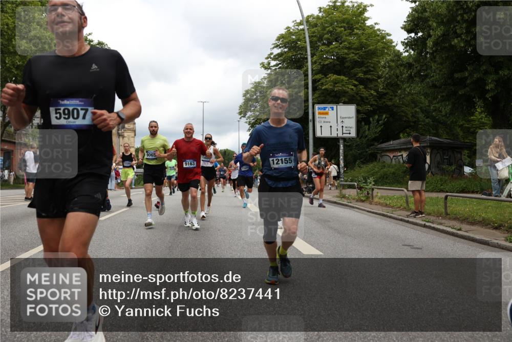 29.06.2025 - hella hamburg halbmarathon Yannick Fuchs http://msf.ph/oto/8237441 29.06.2025 10:47:10 20KM 1061, 1258, 1499, 1683, 1706, 1783, 2074, 2099, 2208, 2346, 2910, 3059, 3334, 3399, 3999, 4065, 4419, 4587, 4635, 5077, 5607, 5907, 6198, 6628, 6897, 7177, 7509, 7864, 8273, 8361, 8390, 8651, 9065, 9163, 9537, 10724, 10895, 11217, 11588, 11589, 11604, 11689, 11992, 12155, 12413, 12482, 12490, 12875, 12910, 14323, 15126, 15179, 15430, 15681, 15980, 16467, 16538, 16986, 18249, 18590, 18720, 18901, 19208, 19244 meine-sportfotos.de