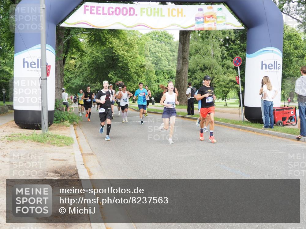 29.06.2025 - hella hamburg halbmarathon MichiJ http://msf.ph/oto/8237563 29.06.2025 10:27:21 Zwischen KM18-KM19 1164, 1615, 2525, 2849, 3014, 3530, 11055, 11379, 14905, 17005, 18723 meine-sportfotos.de