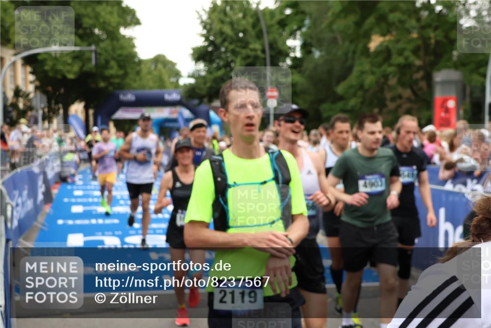 29.06.2025 - hella hamburg halbmarathon Zöllner http://msf.ph/oto/8237567 29.06.2025 10:55:20 Ziel 4903, 5643, 6723, 6891, 8973, 10188, 10263, 10582, 11184, 12526, 13470, 15854, 16521, 18031, 18290, 18380, 18531, 18966 meine-sportfotos.de