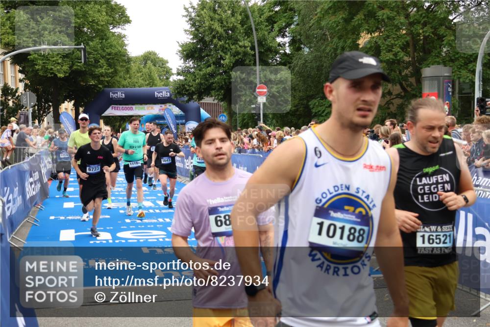 29.06.2025 - hella hamburg halbmarathon Zöllner http://msf.ph/oto/8237934 29.06.2025 10:55:24 Ziel 1130, 4189, 5287, 5643, 6723, 6938, 8487, 10263, 11184, 12526, 13236, 13470, 16985, 17603, 17940, 18290, 18380, 18531 meine-sportfotos.de
