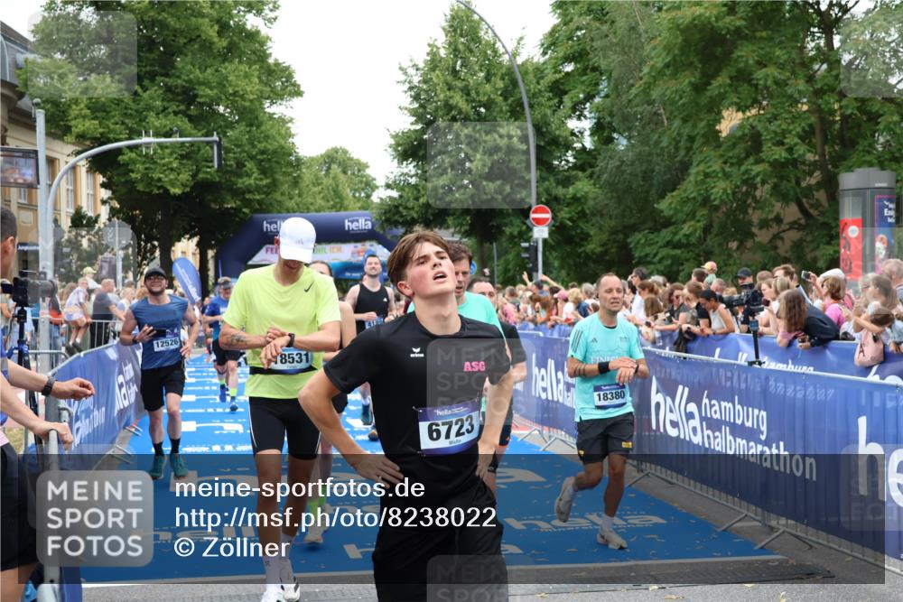 29.06.2025 - hella hamburg halbmarathon Zöllner http://msf.ph/oto/8238022 29.06.2025 10:55:26 Ziel 1130, 2252, 2771, 4189, 4951, 5287, 5643, 6723, 6938, 8487, 11184, 12526, 13234, 13236, 13470, 16213, 16985, 17603, 17940, 18290, 18380, 18531 meine-sportfotos.de