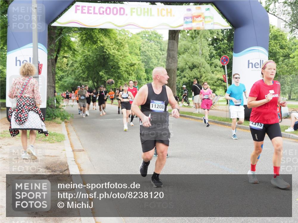 29.06.2025 - hella hamburg halbmarathon MichiJ http://msf.ph/oto/8238120 29.06.2025 10:50:12 Zwischen KM18-KM19 2685, 4328, 9306, 11180, 11208, 11527, 12315, 12316, 13958, 14917, 15908, 16367, 16478, 17071, 17532 meine-sportfotos.de