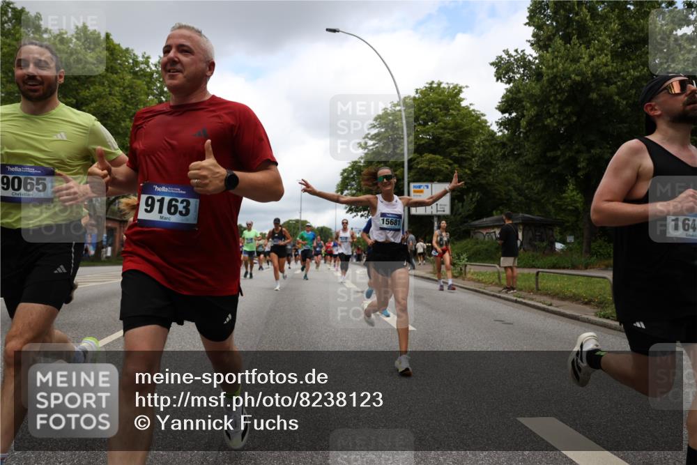 29.06.2025 - hella hamburg halbmarathon Yannick Fuchs http://msf.ph/oto/8238123 29.06.2025 10:47:12 20KM 1061, 1258, 1499, 1683, 1706, 1783, 2074, 2082, 2099, 2208, 2346, 2910, 3059, 3334, 3999, 4065, 4419, 4587, 4635, 4770, 5077, 5607, 5907, 6198, 6628, 7177, 7509, 7864, 8273, 8361, 8390, 8651, 9065, 9163, 9537, 10724, 10895, 11217, 11588, 11589, 11604, 11689, 11992, 12155, 12413, 12490, 12875, 12910, 13289, 14323, 15126, 15179, 15430, 15681, 15980, 16467, 16538, 16986, 18249, 18590, 18720, 18901, 19208, 19244 meine-sportfotos.de