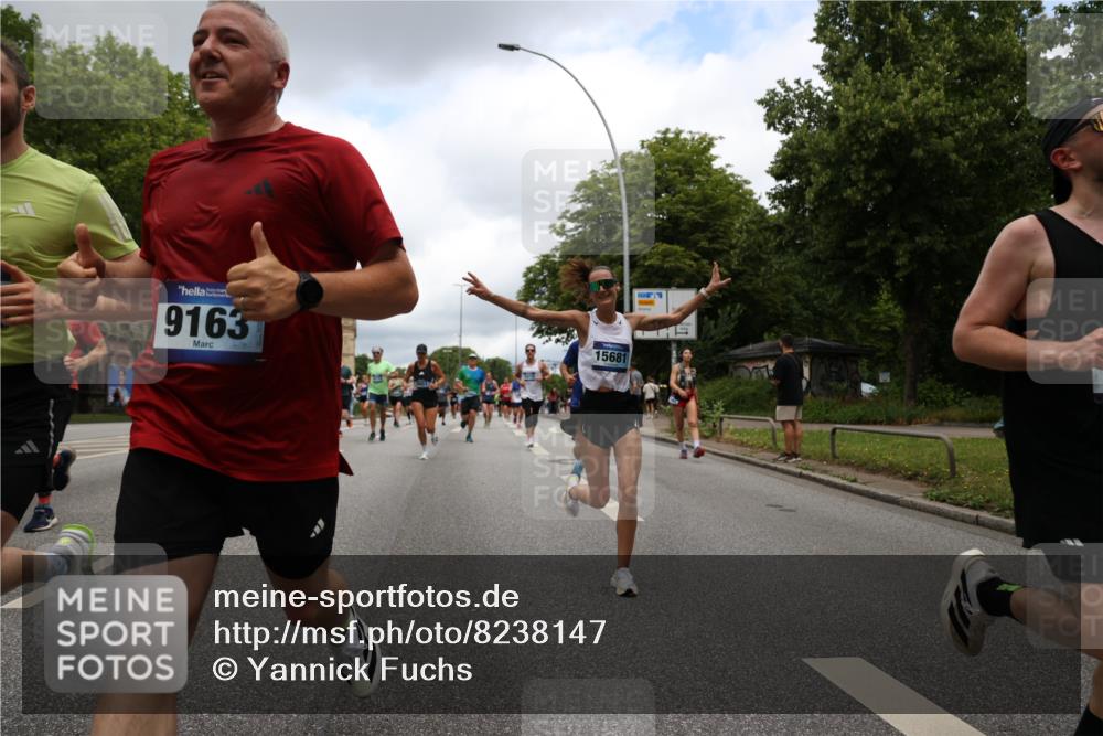 29.06.2025 - hella hamburg halbmarathon Yannick Fuchs http://msf.ph/oto/8238147 29.06.2025 10:47:12 20KM 1061, 1258, 1499, 1683, 1706, 1783, 2074, 2082, 2099, 2208, 2346, 2910, 3059, 3334, 3999, 4065, 4419, 4587, 4635, 4770, 5077, 5607, 5907, 6198, 6628, 7177, 7509, 7864, 8273, 8361, 8390, 8651, 9065, 9163, 9537, 10724, 10895, 11217, 11588, 11589, 11604, 11689, 11992, 12155, 12413, 12490, 12875, 12910, 13289, 14323, 15126, 15179, 15430, 15681, 15980, 16467, 16538, 16986, 18249, 18590, 18720, 18901, 19208, 19244 meine-sportfotos.de
