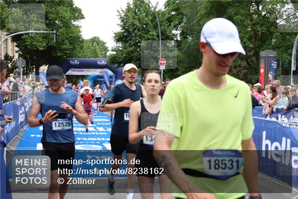 29.06.2025 - hella hamburg halbmarathon Zöllner http://msf.ph/oto/8238162 29.06.2025 10:55:28 Ziel 1130, 2252, 2771, 4189, 4951, 5287, 5319, 6591, 6938, 8487, 12526, 13234, 13236, 16213, 16609, 16985, 17603, 17940, 18290 meine-sportfotos.de