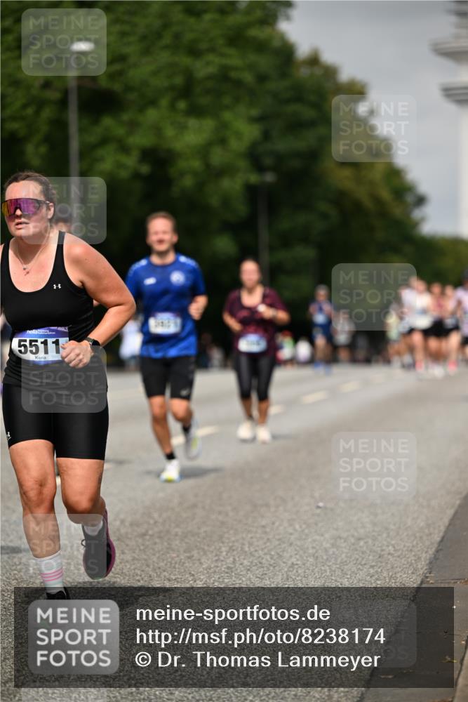 29.06.2025 - hella hamburg halbmarathon Dr. Thomas Lammeyer http://msf.ph/oto/8238174 29.06.2025 10:13:51 Kennedybrücke 1573, 1838, 3921, 5511, 7042, 7187, 7333, 7636, 8090, 8219, 8890, 9366, 9434, 9674, 9781, 10036, 10943, 11027, 11180 meine-sportfotos.de